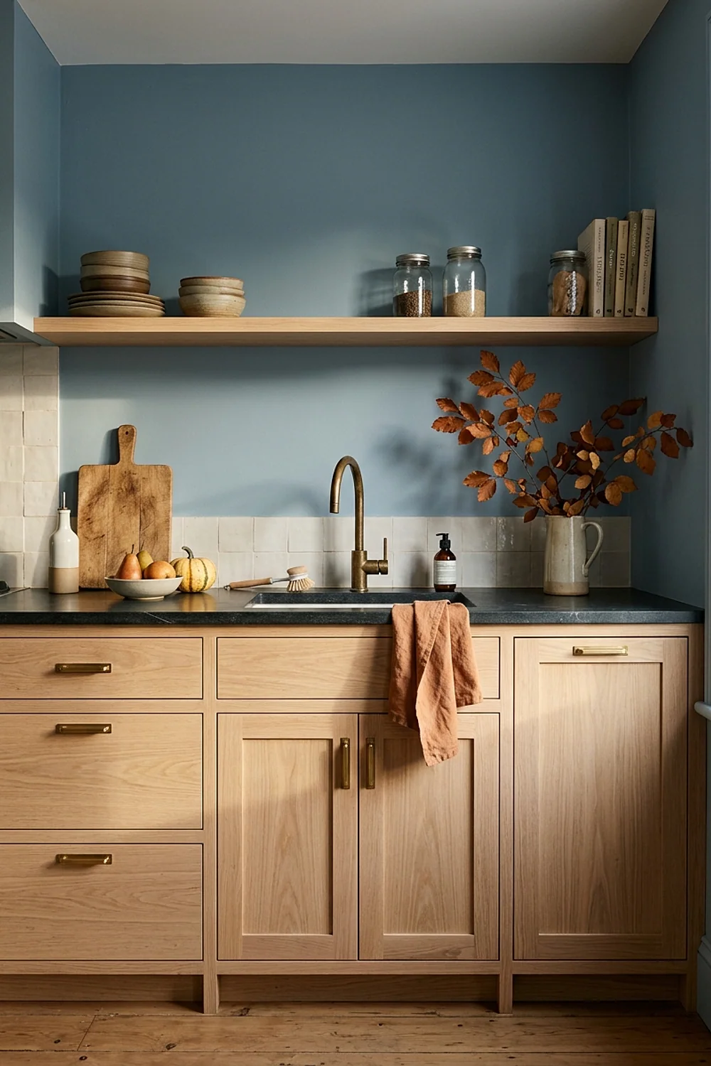 Pale Oak walls
