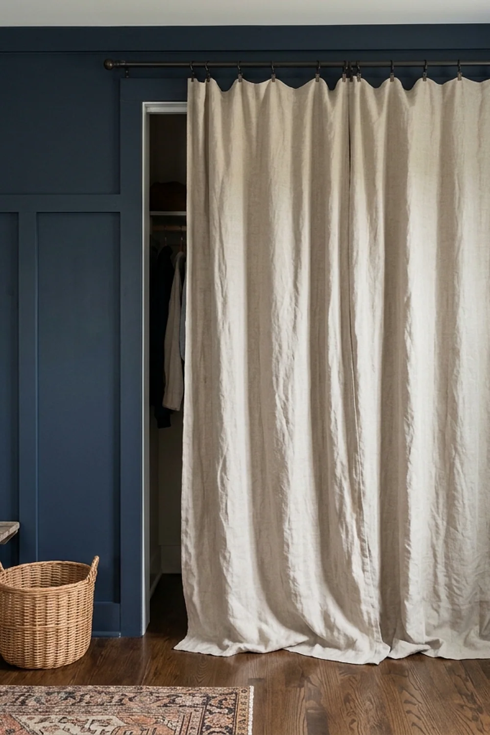 Clip-on linen panels as a temporary